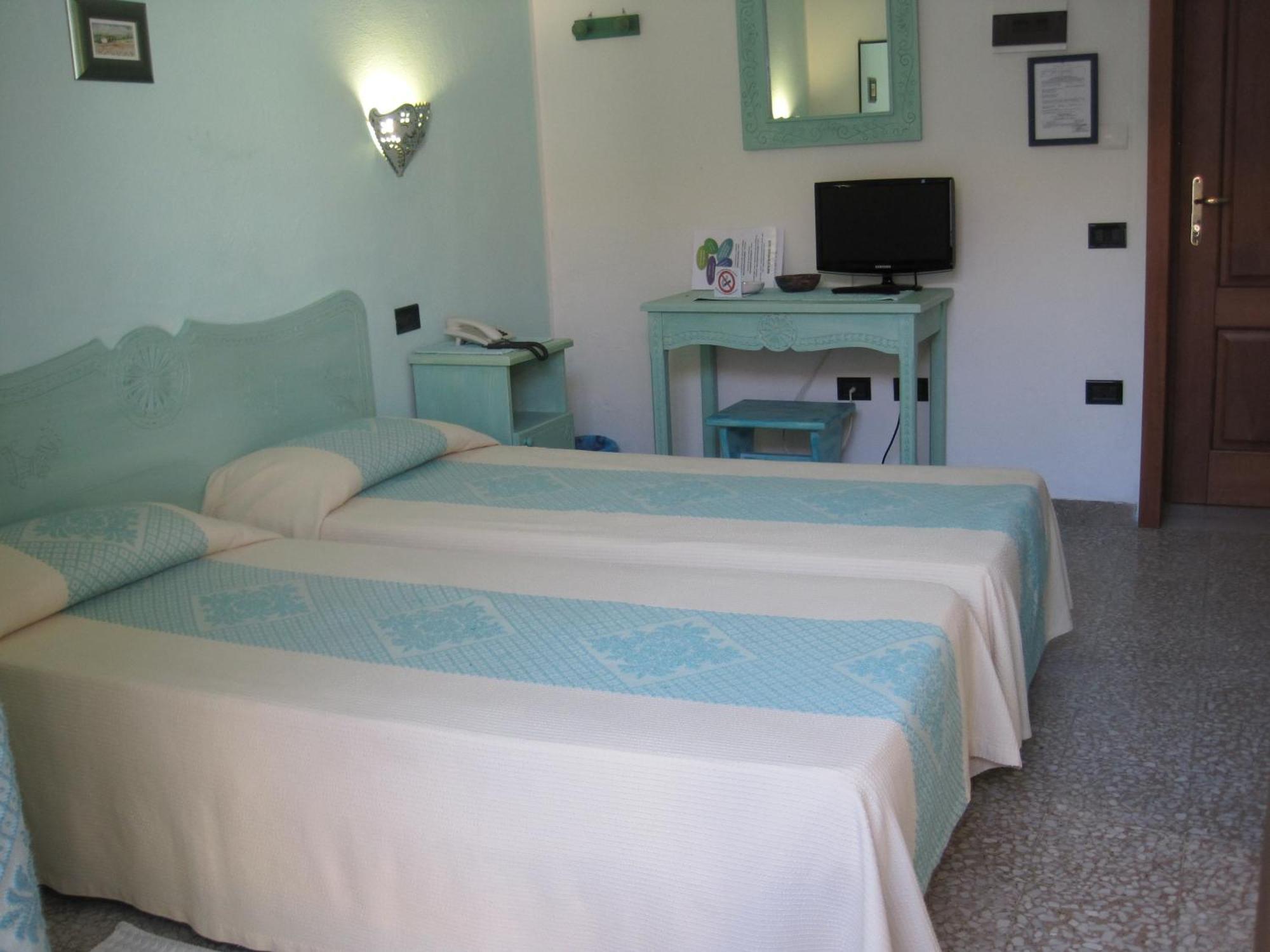 Hotel Moderno ซานตา เตเรซา กัลลูรา ห้อง รูปภาพ